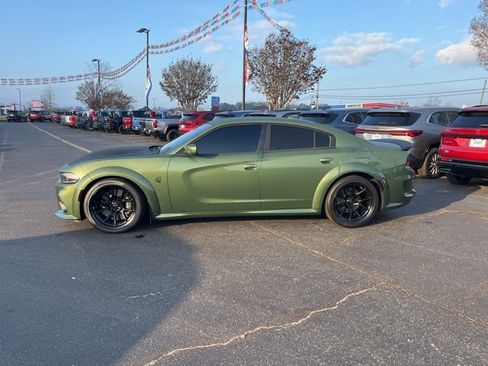 Used 2022 Dodge Charger SRT Hellcat image 38