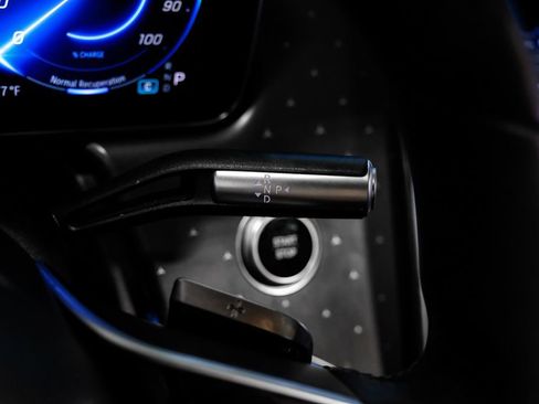 Used 2023 Mercedes-Benz EQS 450+ SUV image 24