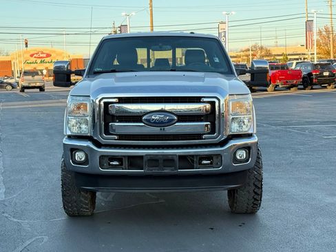 Used 2015 Ford F350 Lariat w/ Lariat Chrome Package image 8