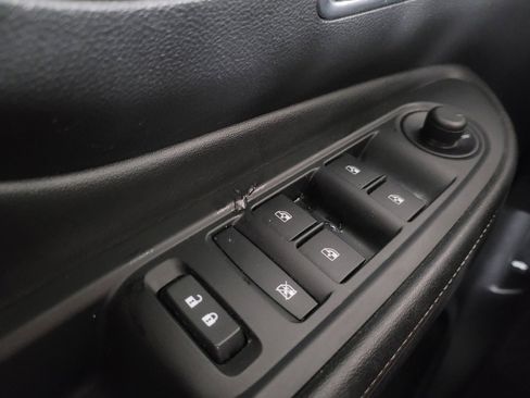 Used 2015 Buick Encore FWD image 27