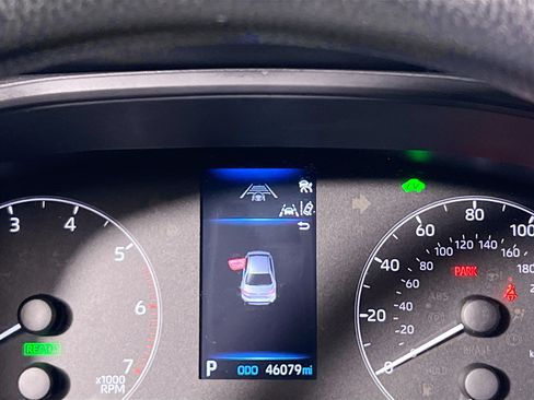 Used 2025 Toyota Corolla LE FWD image 22