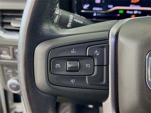 Used 2022 GMC Yukon SLE w/ Gmc Pro Safety Plus Package image 13