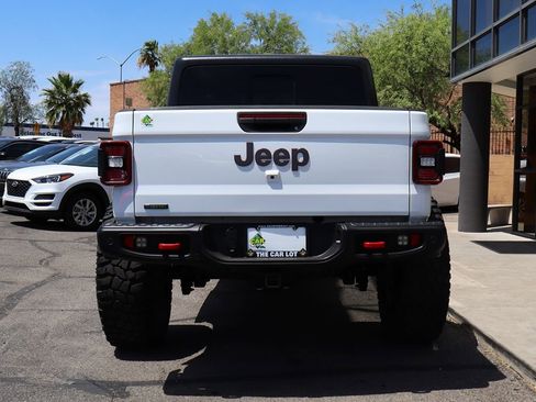 Used 2021 Jeep Gladiator Rubicon AWD/4WD image 14