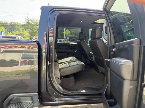 Used 2020 GMC Sierra 2500 Denali w/ Denali Ultimate Package AWD/4WD image 48
