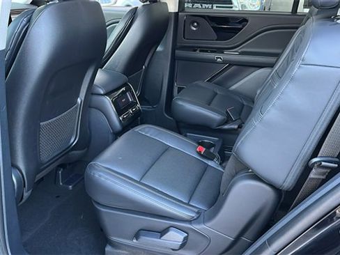 New 2026 Lincoln Aviator Reserve w/ Illumination Package image 15