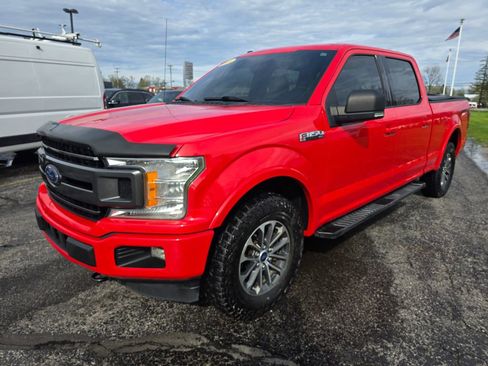 Used 2018 Ford F150 XLT w/ Equipment Group 301A Mid AWD/4WD image 3