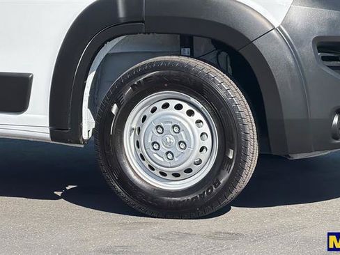 Used 2025 RAM ProMaster 3500 FWD image 32