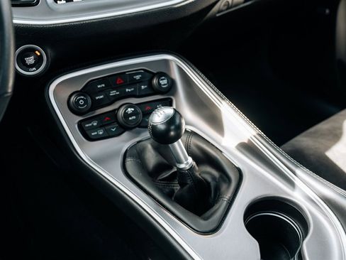 Used 2019 Dodge Challenger R/T w/ Plus Package image 32