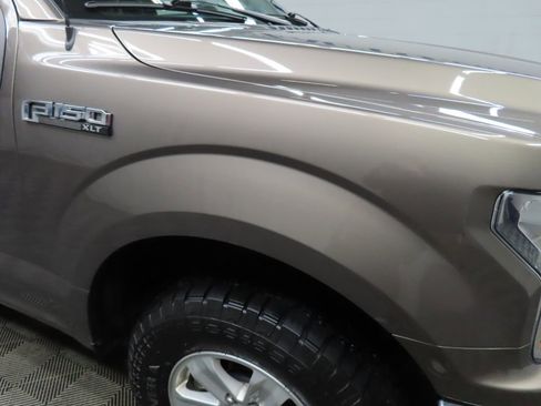 Used 2020 Ford F150 XLT image 28