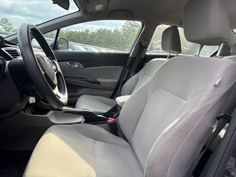 Used 2013 Honda Civic LX image 9