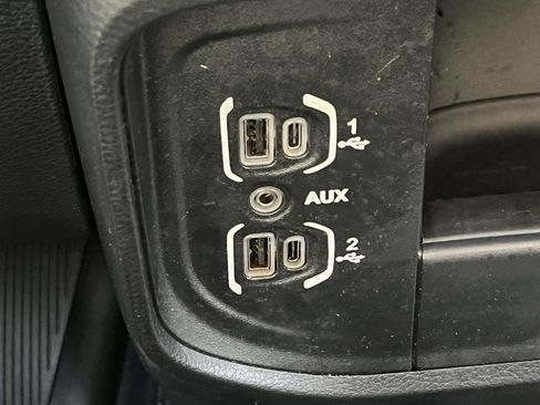 Used 2023 RAM 3500 Tradesman image 5