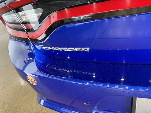 Used 2021 Dodge Charger SRT Hellcat image 18