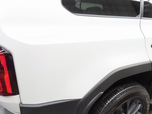 Used 2024 Toyota Land Cruiser image 34