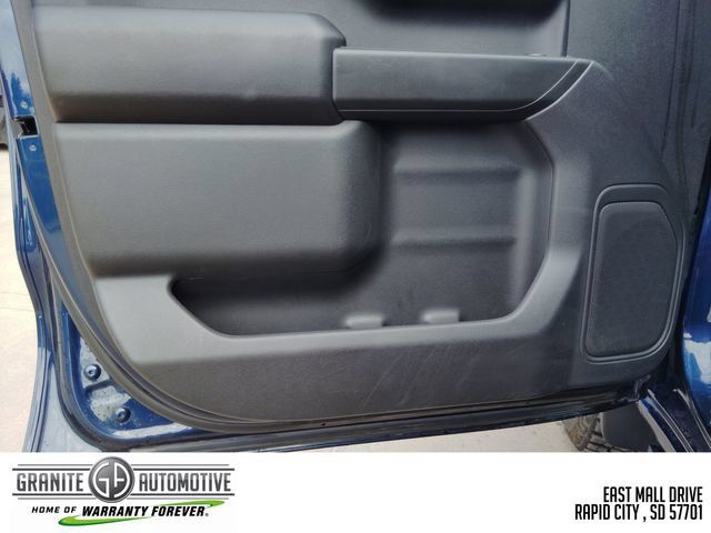 Used 2023 Chevrolet Silverado 1500 Custom Trail Boss w/ LPO, Dark Essentials Package AWD/4WD image 11