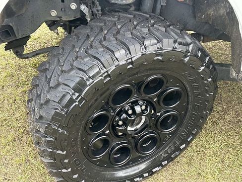 Certified 2025 Ford F250 XLT w/ FX4 Off-Road Package image 12