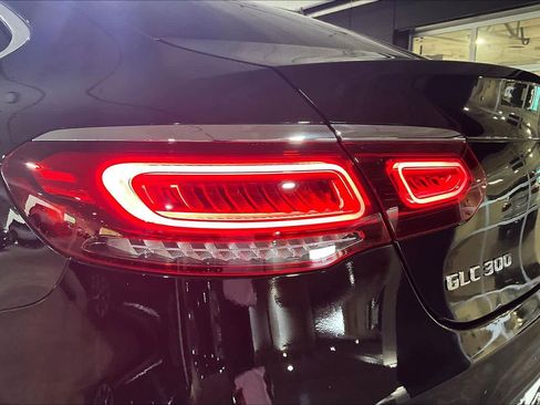 Used 2021 Mercedes-Benz GLC 300 4MATIC Coupe image 29