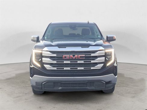 Used 2024 GMC Sierra 1500 SLE image 8