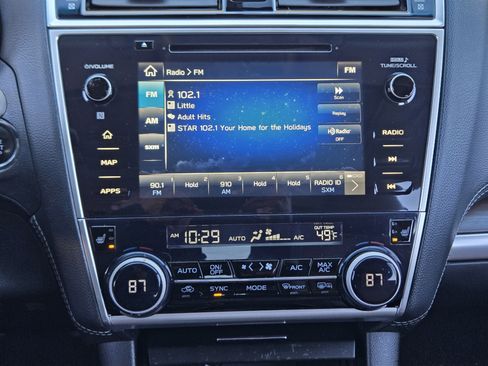 Used 2018 Subaru Outback 3.6R Touring image 25