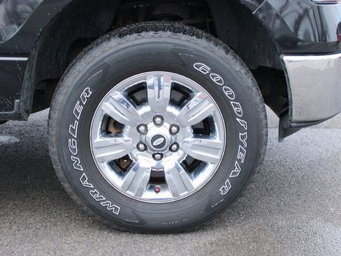 Used 2012 Ford F150 XLT w/ XLT Chrome Pkg image 31