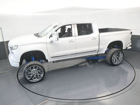 Used 2022 Chevrolet Silverado 1500 High Country image 68