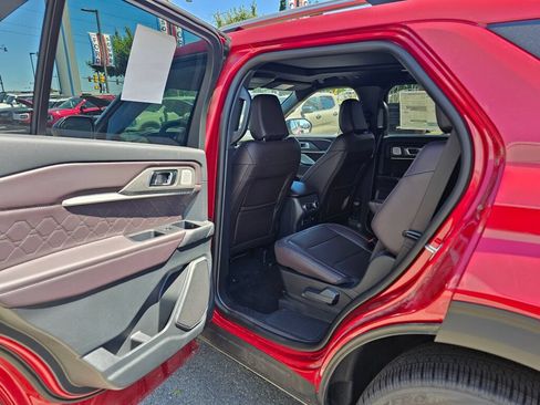 New 2026 Ford Explorer Platinum w/ LUX Leather Package AWD/4WD image 11