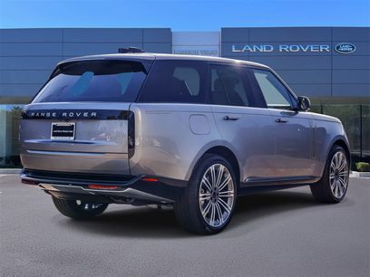 New 2026 Land Rover Range Rover SE