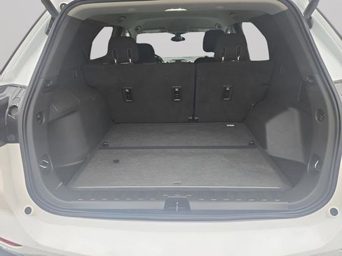 Used 2019 Chevrolet Equinox LT image 17