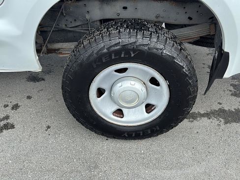 Used 2008 Ford F250 XL AWD/4WD image 11