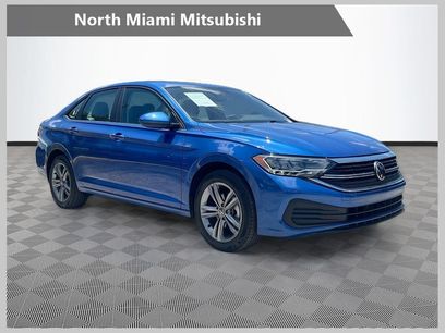 Used 2023 Volkswagen Jetta SE