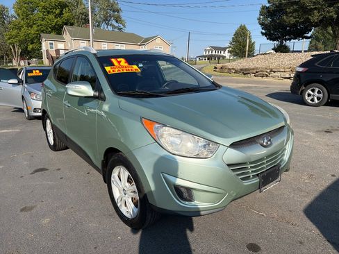 Used 2012 Hyundai Tucson GLS FWD image 4