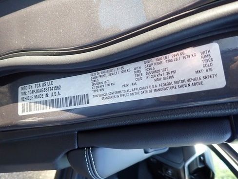 New 2025 Jeep Grand Cherokee L Altitude image 20