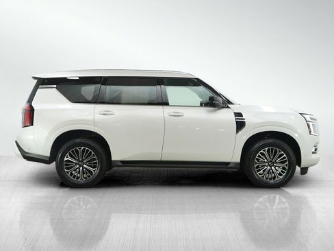 Certified 2025 Nissan Armada SL AWD/4WD image 6