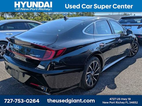 Used 2021 Hyundai Sonata Limited FWD image 2