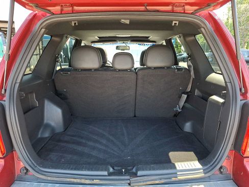 Used 2010 Ford Escape XLT AWD/4WD image 26