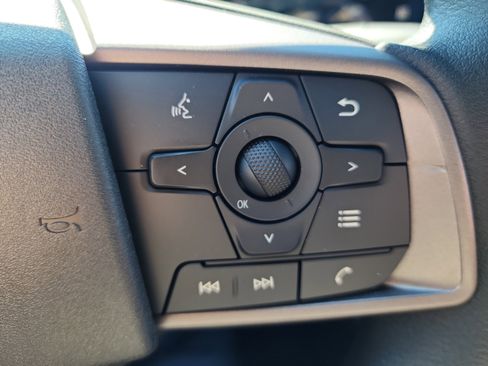 New 2026 Nissan Sentra SV image 17