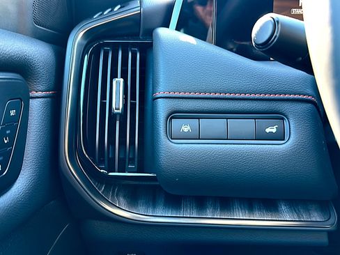 New 2026 Nissan Armada PRO-4X w/ Captain's Chari Seat Package image 27