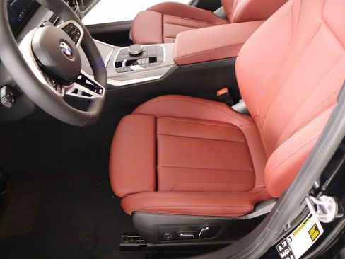 New 2026 BMW 330i xDrive Sedan w/ M Sport Package image 12