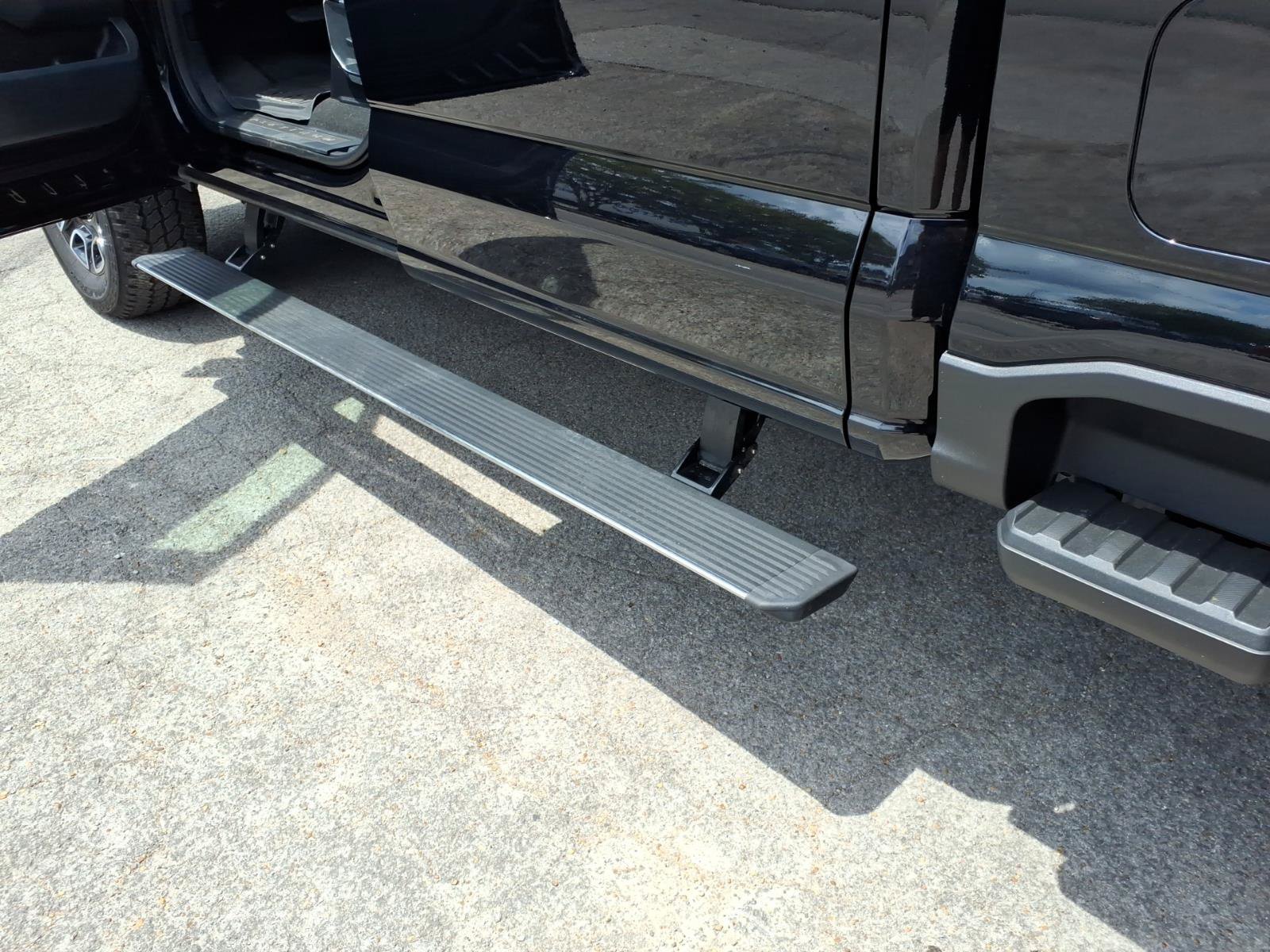 Used 2026 Ford F250 Platinum AWD/4WD image 17