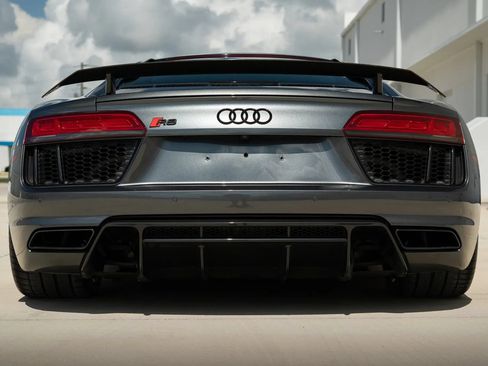 Used 2018 Audi R8 V10 RWD image 79
