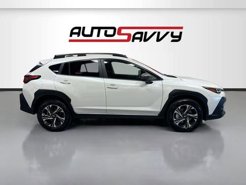 Used 2025 Subaru Crosstrek 2.0i Premium w/ Crosstrek Mirror Package AWD/4WD image 8