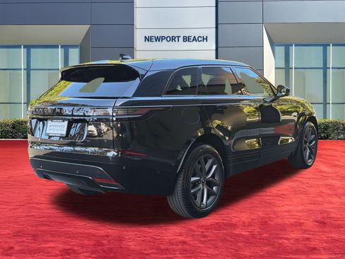 Certified 2026 Land Rover Range Rover Velar Dynamic SE AWD/4WD image 9