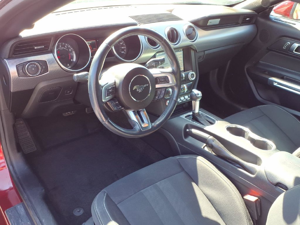 Used 2018 Ford Mustang Convertible w/ Equipment Group 101A RWD image 7