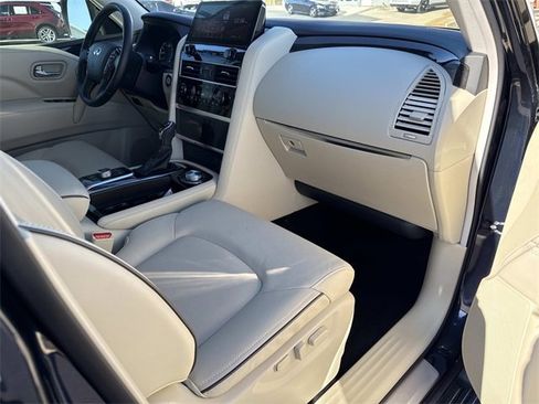 Used 2024 INFINITI QX80 Luxe w/ Cargo Package image 15