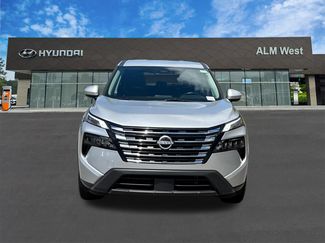 Used 2025 Nissan Rogue SV FWD video 2