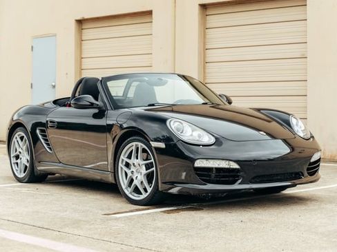 Used 2011 Porsche Boxster RWD image 33