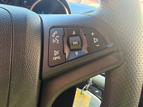 Used 2016 Chevrolet Cruze LS FWD image 15
