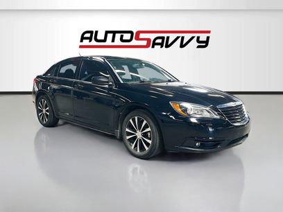 Used 2013 Chrysler 200 Touring w/ S Exterior Appearance Pkg