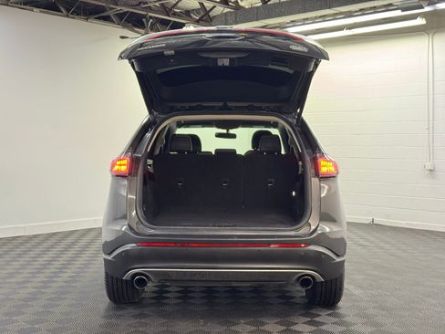 Used 2018 Ford Edge SEL w/ Equipment Group 201A image 31