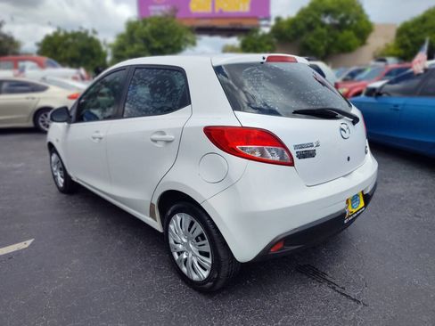 Used 2011 MAZDA MAZDA2 Sport image 3