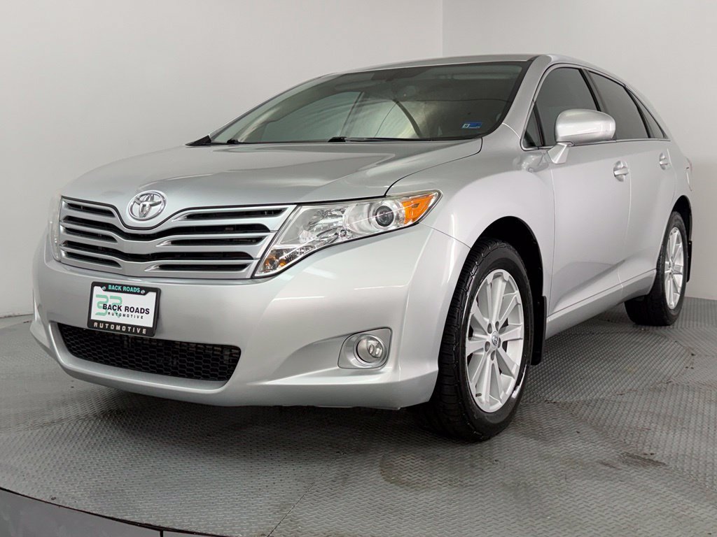 Used 2012 Toyota Venza LE FWD image 4